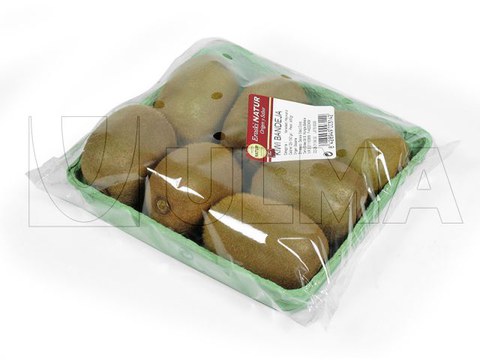 Kiwis en barquette carton emballés sur une enveloppeuse flow pack (hffs)