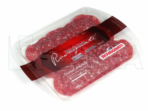 Conditionnement de produits en tranches sous atmosphère modifiée (MAP) en thermoformage avec film rigide.