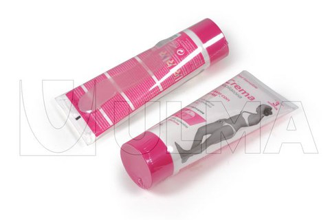 Tube cream verpakt in krimpfolie