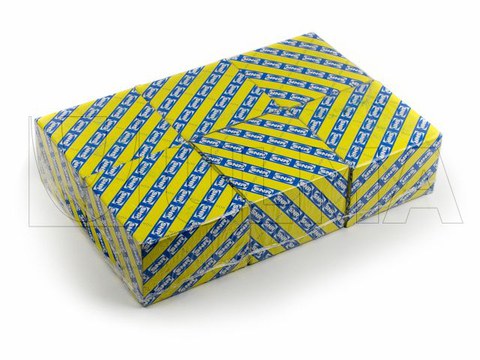 Verpakking van kartonnen dozen met dragers uit polyethyleen met lage densiteit.