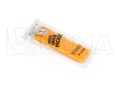 Kaassnacks verpakt in flexibele folie met thermoformer